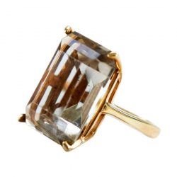 Bague moderne dorée avec grosse pierre de quartz fumé